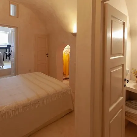 Castelli Torre Apartment *